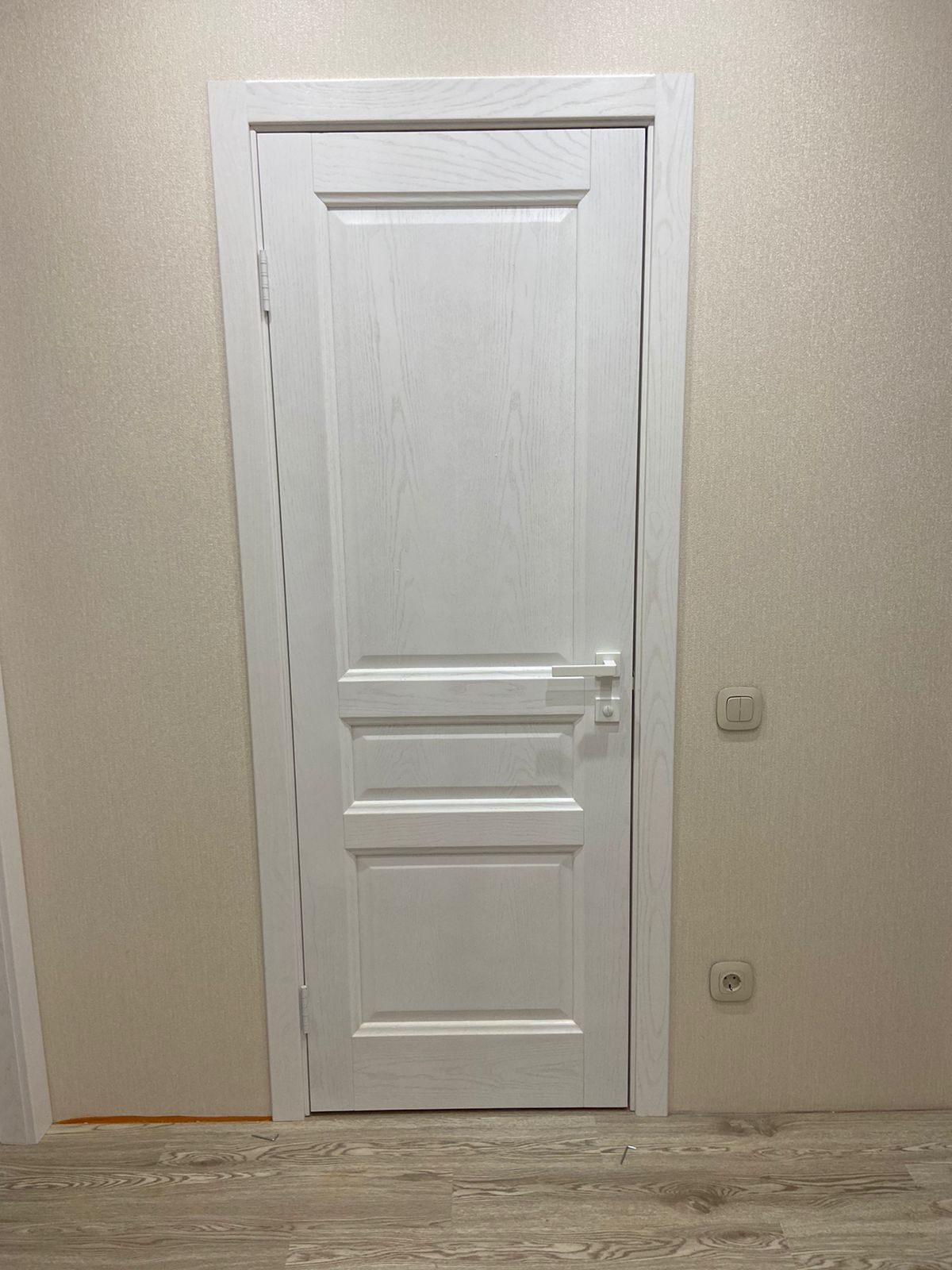 Готика белый ясень