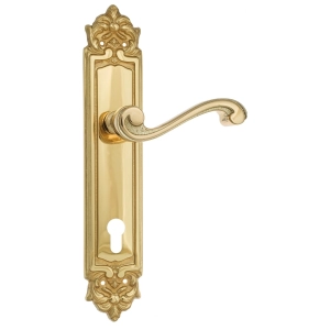 Дверная ручка Venezia VIVALDI CYL на планке PL96 полированная латунь