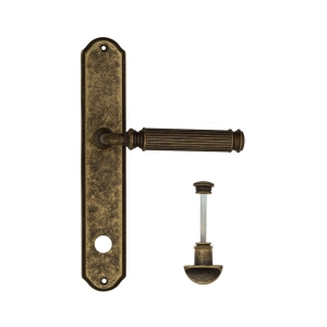 Дверная ручка Venezia MOSCA WC-2 на планке PL02 античная бронза