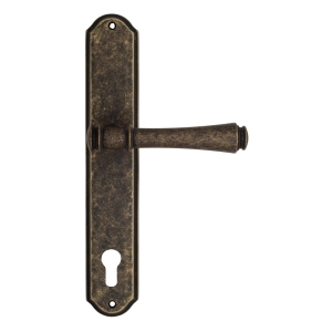 Дверная ручка Venezia CALLISTO CYL на планке PL02 античная бронза