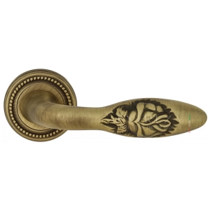 Дверная ручка Extreza MIREL-R на розетке R03 матовая бронза F03