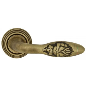 Дверная ручка Extreza MIREL-R на розетке R05 матовая бронза F03