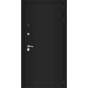 Входная дверь CLASSIC