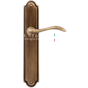 Дверная ручка Extreza AGATA (Агата) 310 на планке PL03 матовая бронза F03