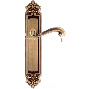 Дверная ручка Extreza BERTA (Берта) 312 на планке PL02 матовая бронза F03