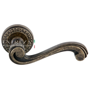 Дверная ручка Extreza LINA (Лина) 313 на розетке R06 античная бронза