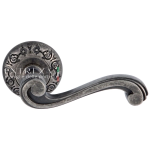 Дверная ручка Extreza LINA (Лина) 313 на розетке R04 античное серебро